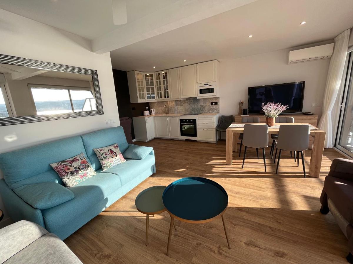 Apartament Paulina パラモス エクステリア 写真